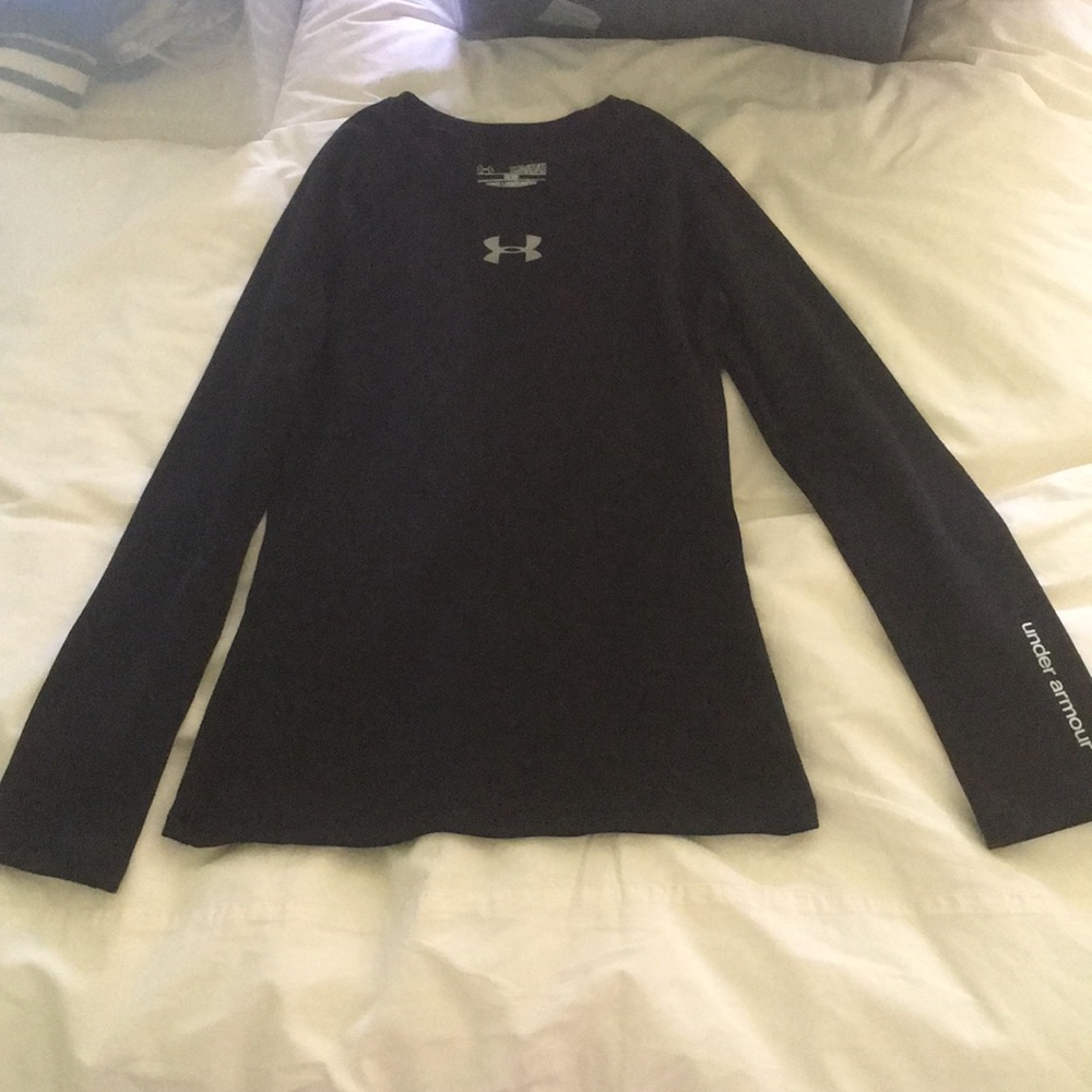 Under armour black long sleeve fitted thermal